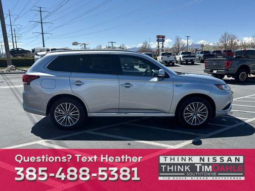 2022 Mitsubishi Outlander PHEV SEL