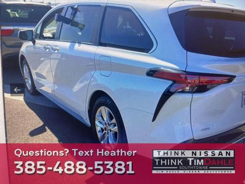 2022 Toyota Sienna Limited