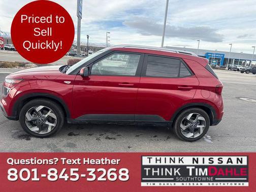 2022 Hyundai VENUE SEL