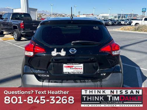 2019 Nissan Kicks SV