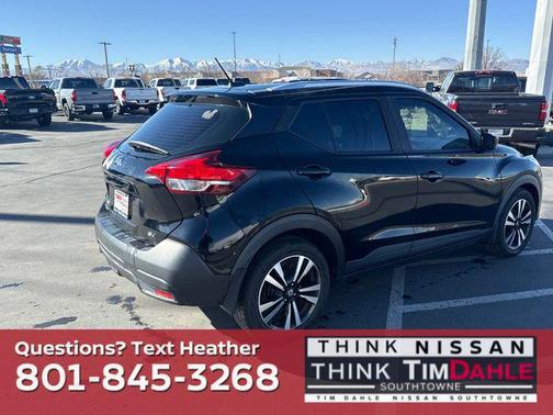 2019 Nissan Kicks SV