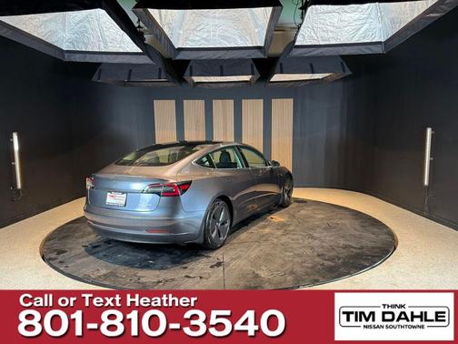 Gray 2019 Tesla Model 3 Standard Range