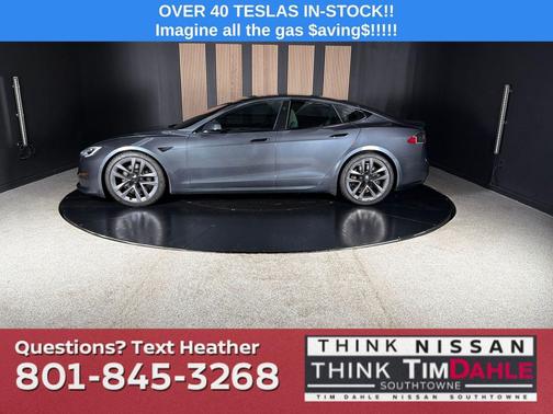 2022 Tesla Model S Plaid