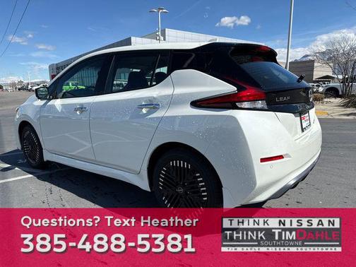 2024 Nissan Leaf SV PLUS