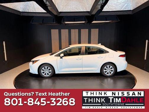 White 2020 Toyota Corolla LE