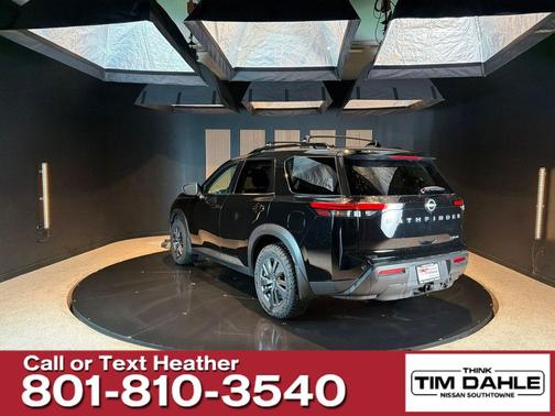 Super Black 2024 Nissan Pathfinder SV 4WD