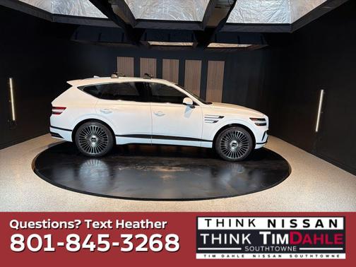 Uyuni White 2026 Genesis GV80 3.5T