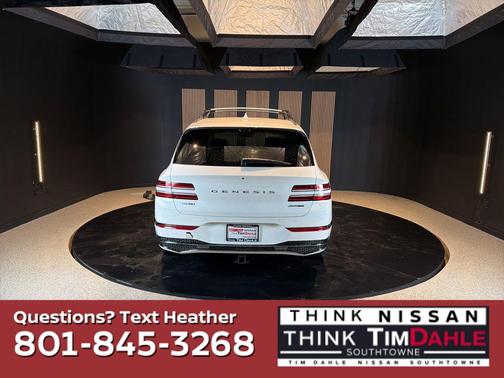 Uyuni White 2026 Genesis GV80 3.5T