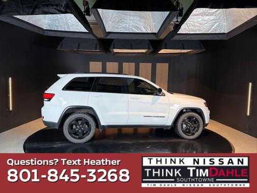 Bright White Clearcoat 2020 Jeep Grand Cherokee Upland