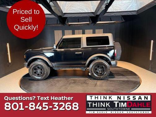 Black 2023 Ford Bronco Wildtrak