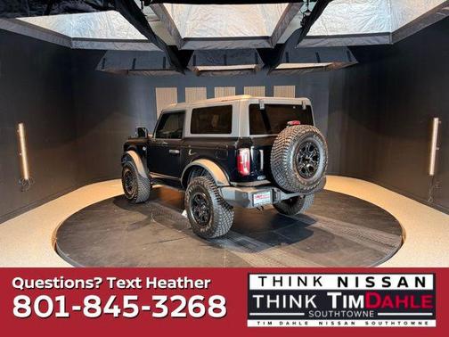 Black 2023 Ford Bronco Wildtrak