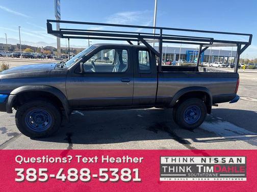 1998 Nissan Frontier SE King Cab