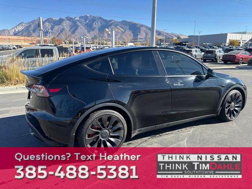 2022 Tesla Model Y Performance Dual Motor All-Wheel Drive