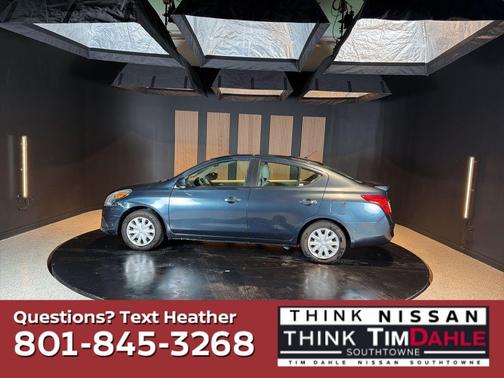 Graphite Blue 2016 Nissan Versa 1.6 SV