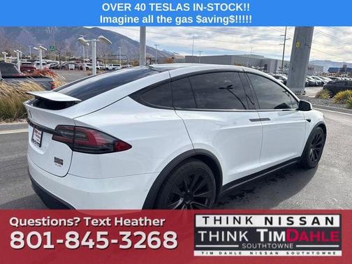 2022 Tesla Model X Plaid Tri Motor All-Wheel Drive