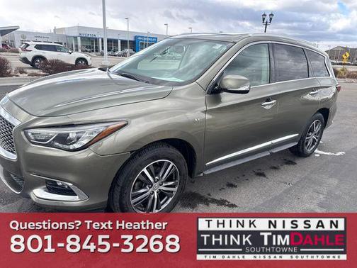 2017 INFINITI QX60 Base