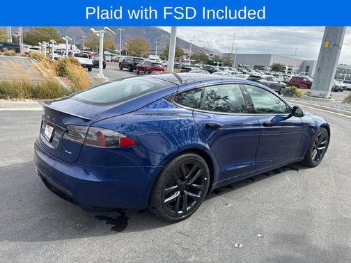 2021 Tesla Model S Plaid