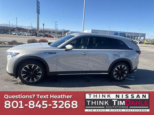 2024 Mazda CX-90 PHEV Premium Plus