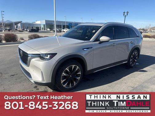 2024 Mazda CX-90 PHEV Premium Plus