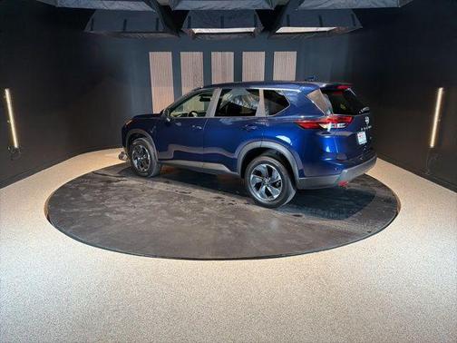 Deep Ocean Blue Pearl 2025 Nissan Rogue SV