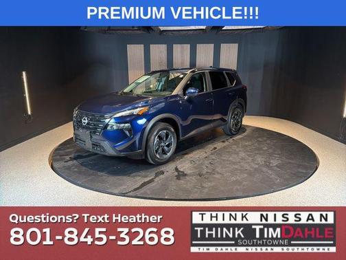 Deep Ocean Blue Pearl 2025 Nissan Rogue SV