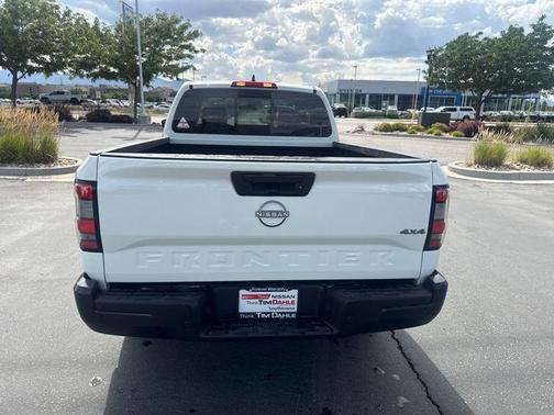 2025 Nissan Frontier S
