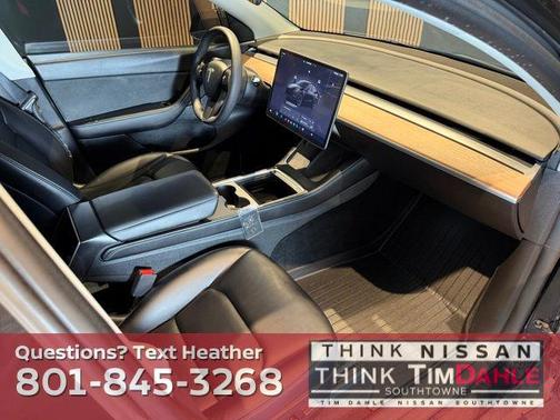 2022 Tesla Model Y Long Range Dual Motor All-Wheel Drive