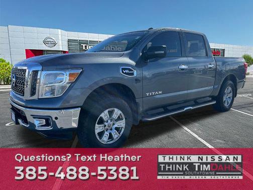 2017 Nissan Titan SV