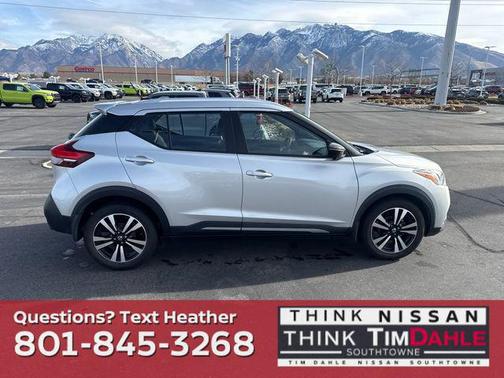 2019 Nissan Kicks SR