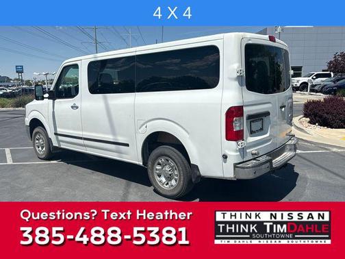 2017 Nissan NV Passenger NV3500 HD SV V8