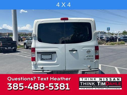 2017 Nissan NV Passenger NV3500 HD SV V8