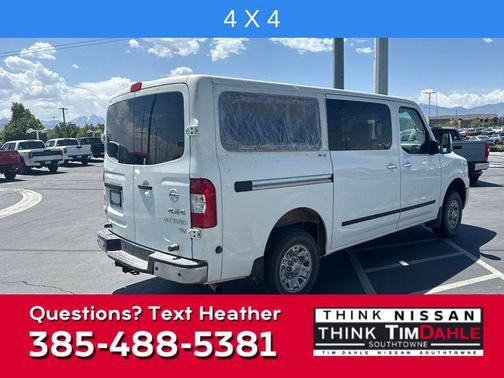 2017 Nissan NV Passenger NV3500 HD SV V8