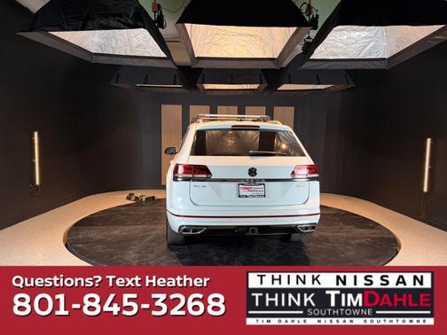 2022 Volkswagen Atlas 3.6L SEL Premium