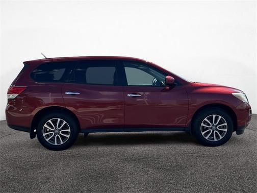 Cayenne Red Pearl 2015 Nissan Pathfinder S