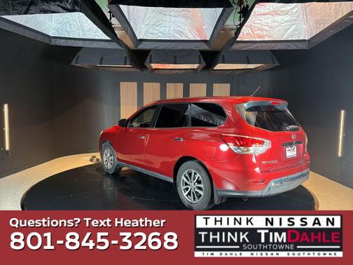 Cayenne Red Pearl 2015 Nissan Pathfinder S