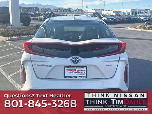 2022 Toyota Prius Prime XLE