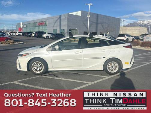 2022 Toyota Prius Prime XLE