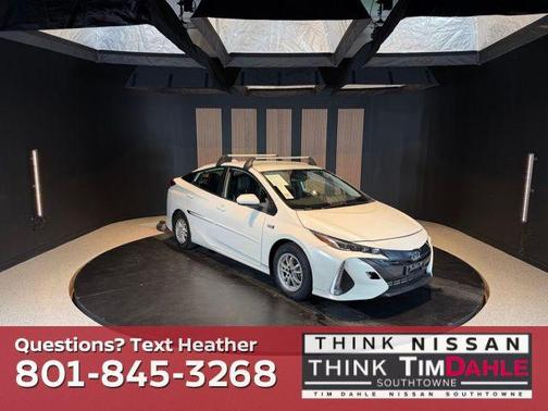 2022 Toyota Prius Prime XLE