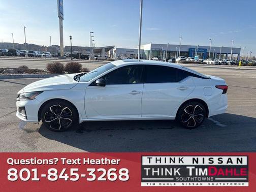 2023 Nissan Altima SR Intelligent AWD