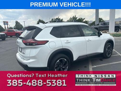 2024 Nissan Rogue SV