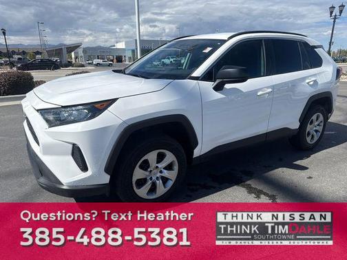 2021 Toyota RAV4 LE
