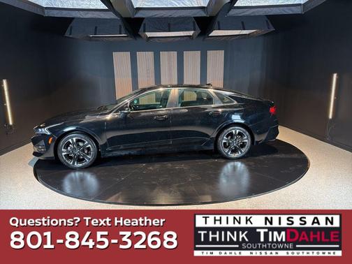 Ebony Black 2022 Kia K5 GT-Line