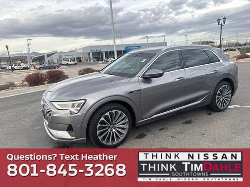 2019 Audi e-tron Premium Plus