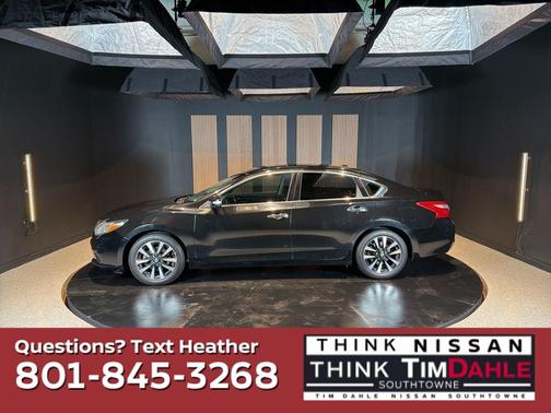 Super Black Clearcoat 2018 Nissan Altima 2.5 SL