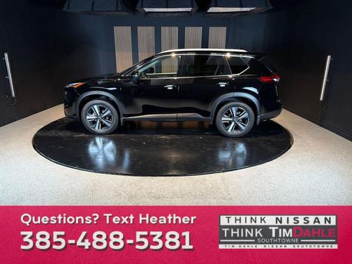 Super Black 2024 Nissan Rogue SL