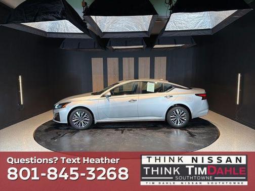 Brilliant Silver Metallic 2023 Nissan Altima 2.5 SV