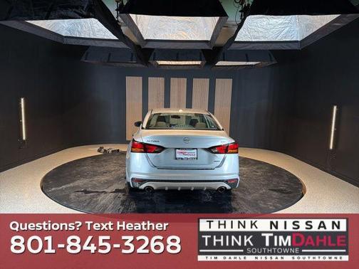 Brilliant Silver Metallic 2023 Nissan Altima 2.5 SV