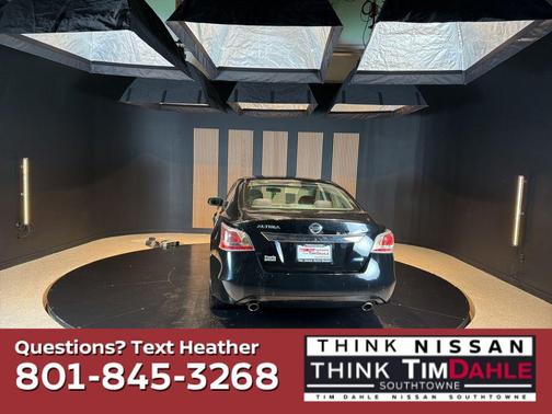 Super Black Clearcoat 2014 Nissan Altima 2.5 S