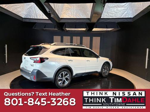 Crystal White Pearl 2021 Subaru Outback Touring