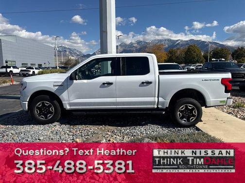 2022 Ford F-150 Lightning XLT